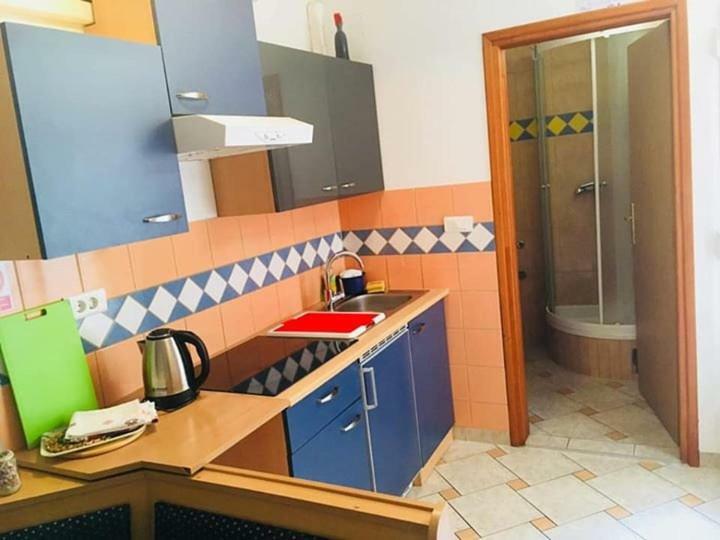 Apartmani Djura Selce Eksteriør bilde